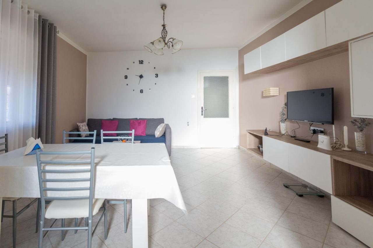 House Jasmin With Large Garden, Near Nin - By Ta Leut Villa Exterior foto