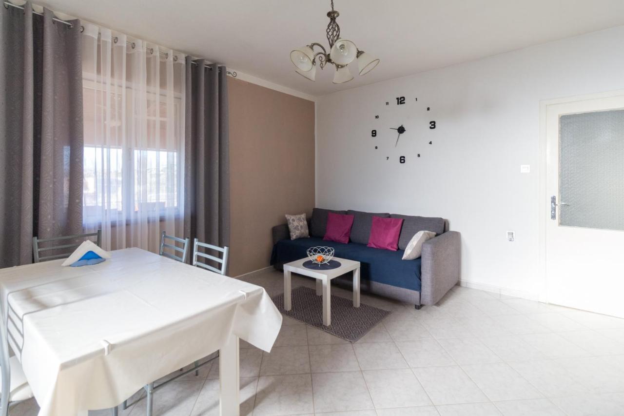 House Jasmin With Large Garden, Near Nin - By Ta Leut Villa Exterior foto
